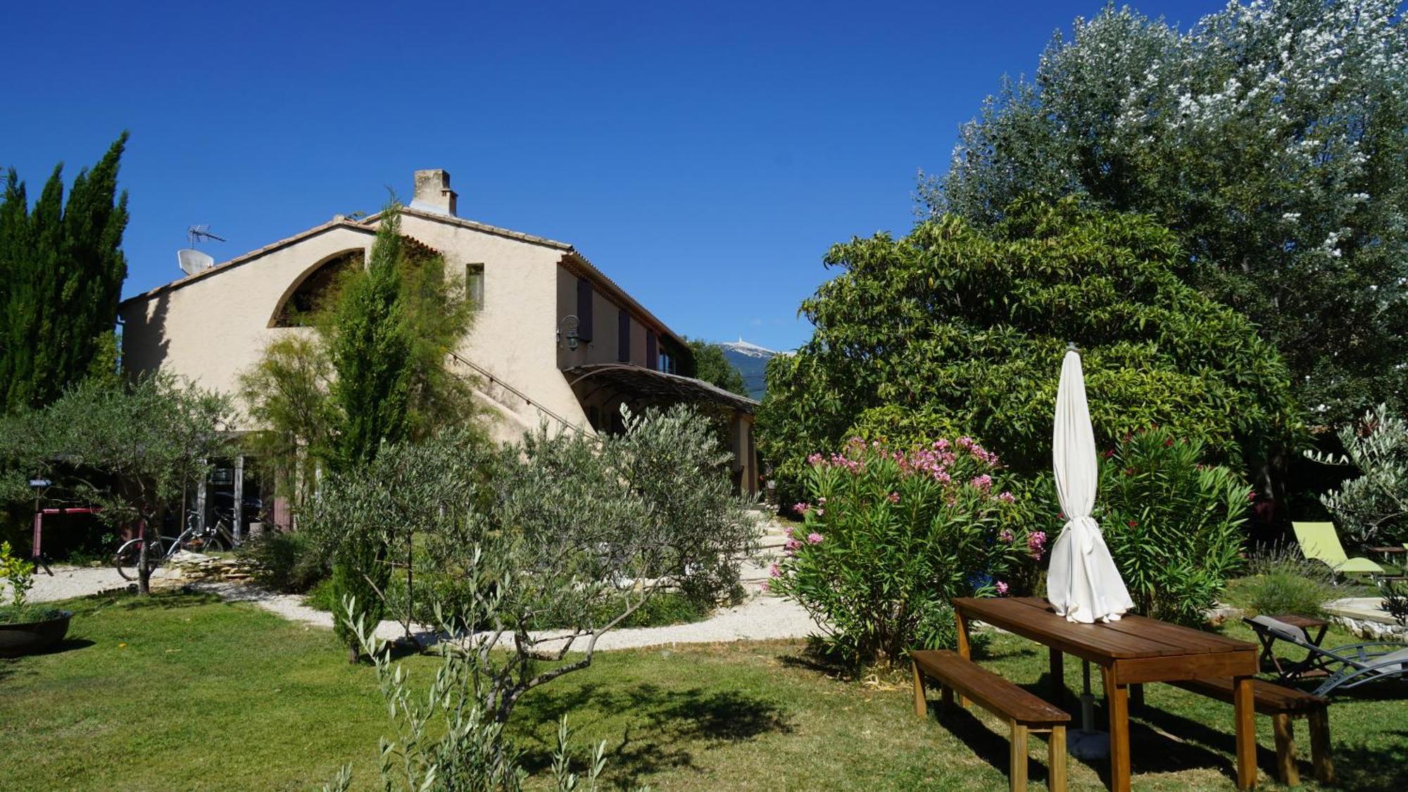 La Belle Histoire Gite Luberon 贝端 外观 照片